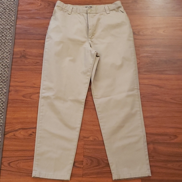 Lee Riders - Picture 1 of 3